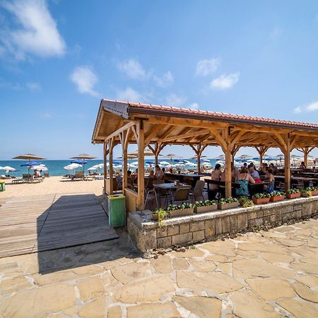Hvd Viva Club Ultra All Inclusive & Beach Snack Bar - Free Parking Golden Sands Εξωτερικό φωτογραφία